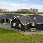 Дом отдыха Villavilla 415 - Tarup Strand, Fyn Og Oer Frorup