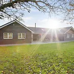 Дом отдыха Villavilla 415 - Tarup Strand, Fyn Og Oer